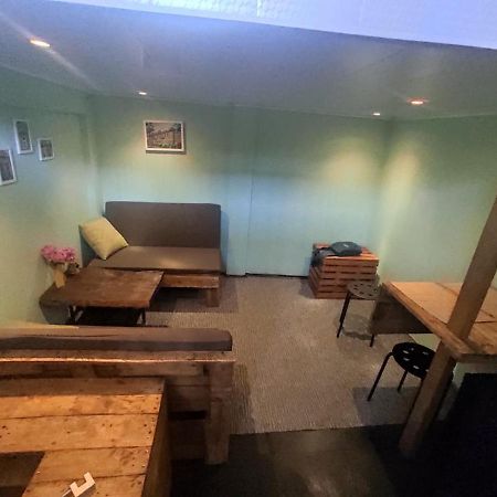 Студия В Центре Сухума Sukhumi Exteriör bild