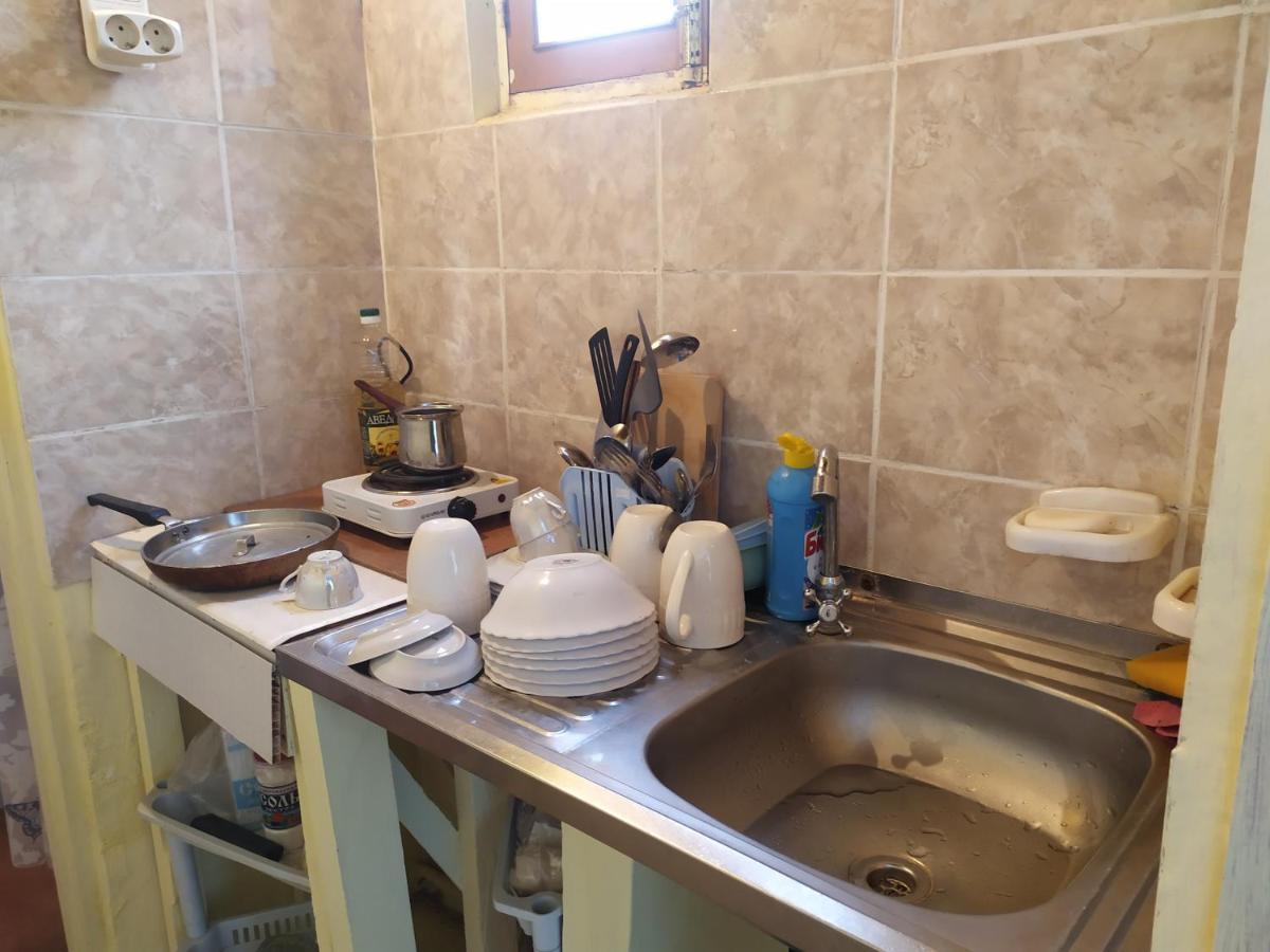 Студия В Центре Сухума Sukhumi Exteriör bild